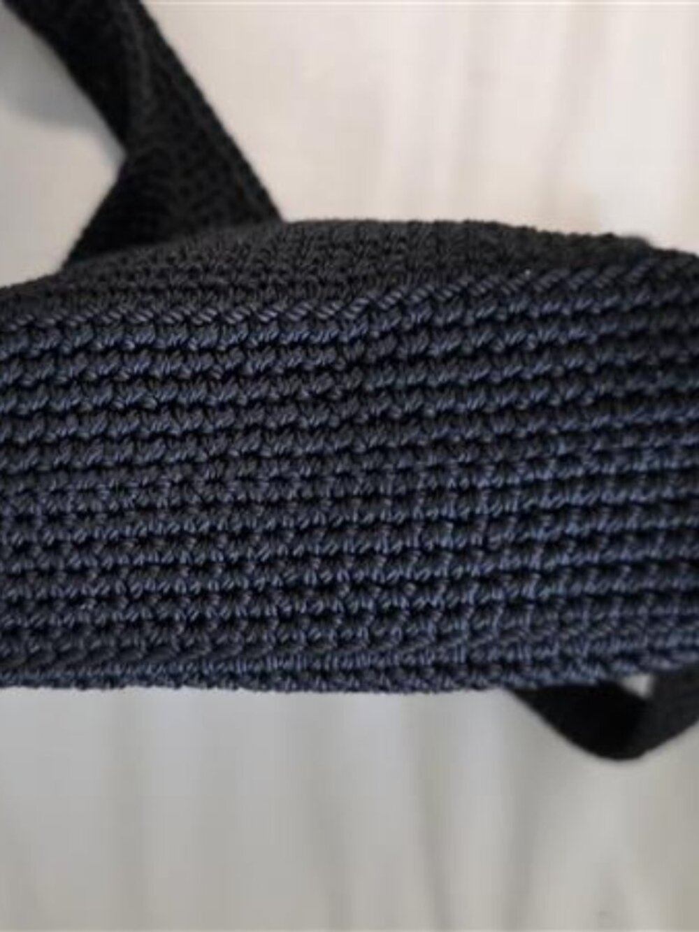 The Sak Black Crochet Shoulder Bag Purse Like New - Picture 10 of 12